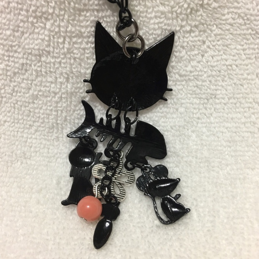 New cat charm necklace - Picture 4 of 4